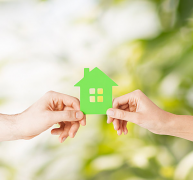 <b>房地产市场回暖指</b>